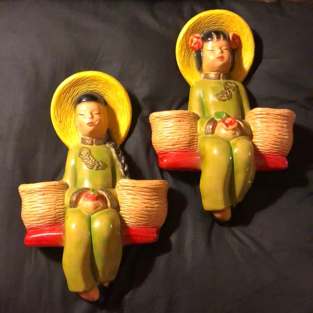 Vintage wall pockets - Picture 1 of 8